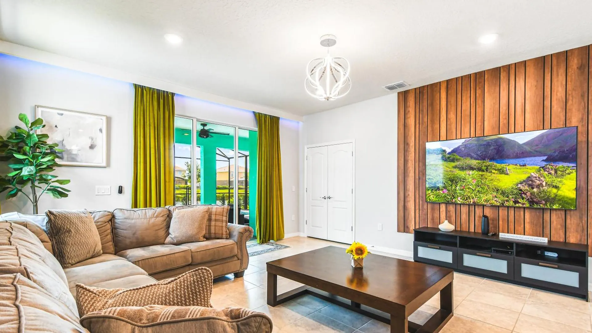 7Br Lake View Villa Pool Spa - Solterra Resort Davenport United States